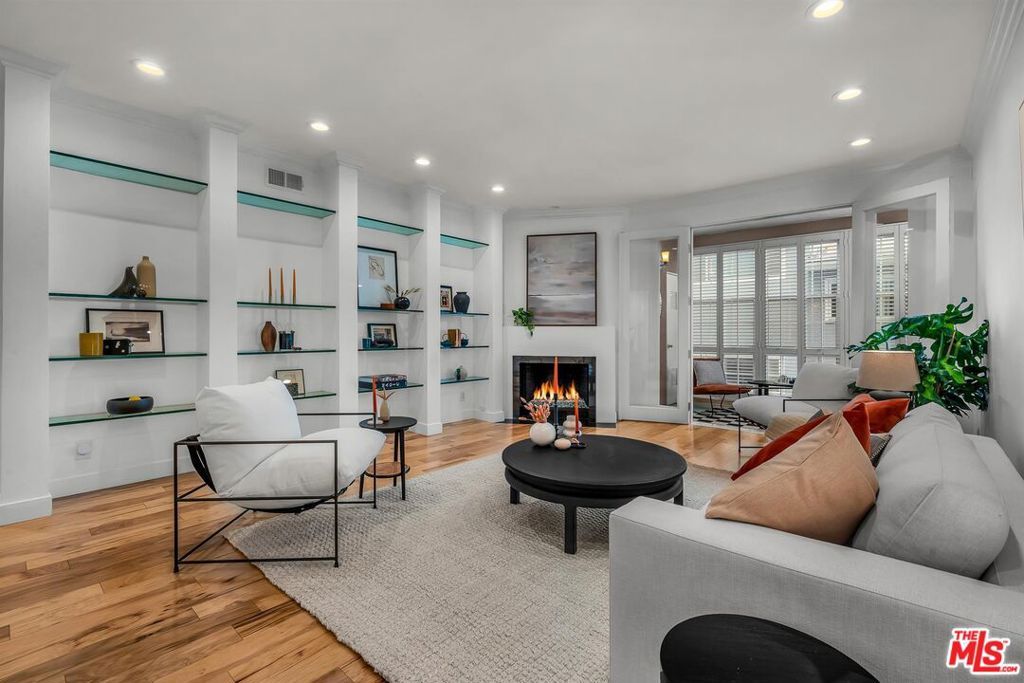 Photo of 11667 Gorham Avenue #203, Los Angeles, CA 90049 (MLS # 26652889)