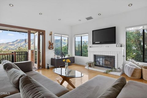 Tiny photo for 838 Crestview Court, Santa Paula, CA 93060 (MLS # V1-35017)