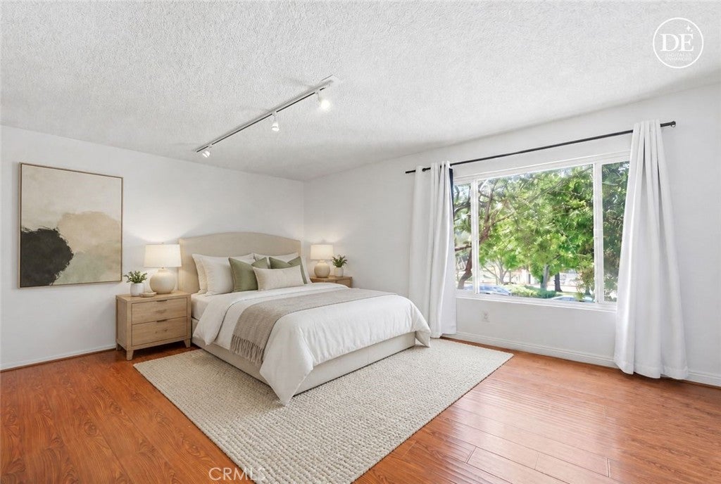 23721 Highland Valley Road