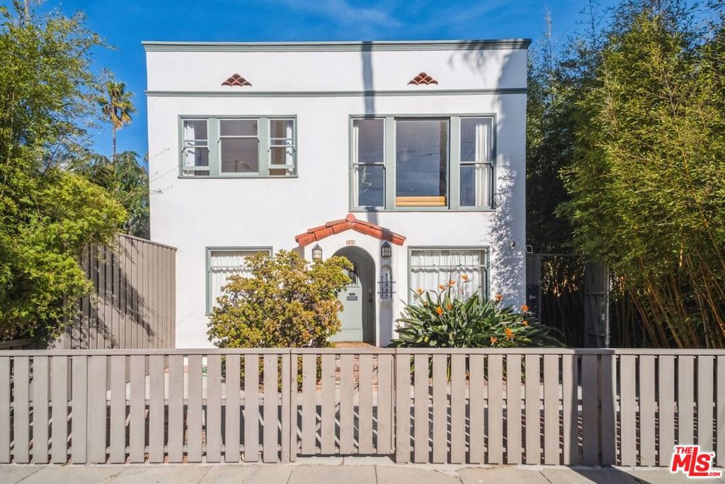 Fully furnished Venice apartment in a beautifully remodeled 1920s Spanish-style complex! This 1 bed / 1 bath unit blends vintage charm with modern convenience, featuring luxury vinyl plank flooring throughout, a full kitchen with dishwasher, and a dedicated washer/dryer. Located just off the shared courtyard, the unit offers a peaceful setting with access to a serene, bamboo-lined backyard oasis ideal for relaxing or entertaining. All of Venice is at your doorstep: walk to Abbot Kinney, Rose Ave, Venice Beach, Erewhon, Whole Foods, and more. Available fully furnished at $4750/mo
