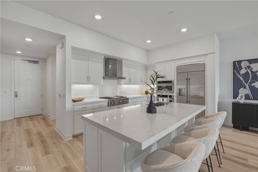 4505 Rivington