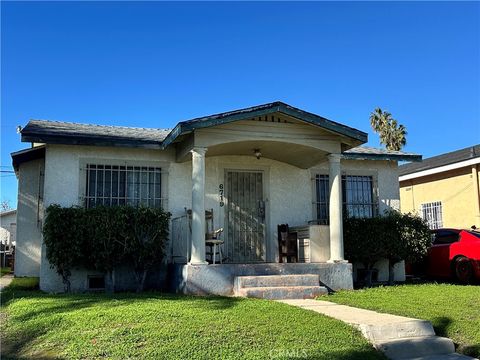 Photo of 6719 5th, Los Angeles, CA 90043 (MLS # PW26006069)