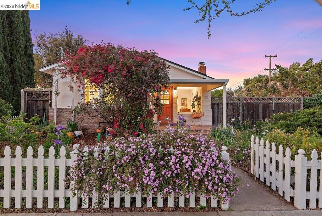 Photo of 737 Dartshire Way Way, Sunnyvale, CA 94087 (MLS # 41128528)