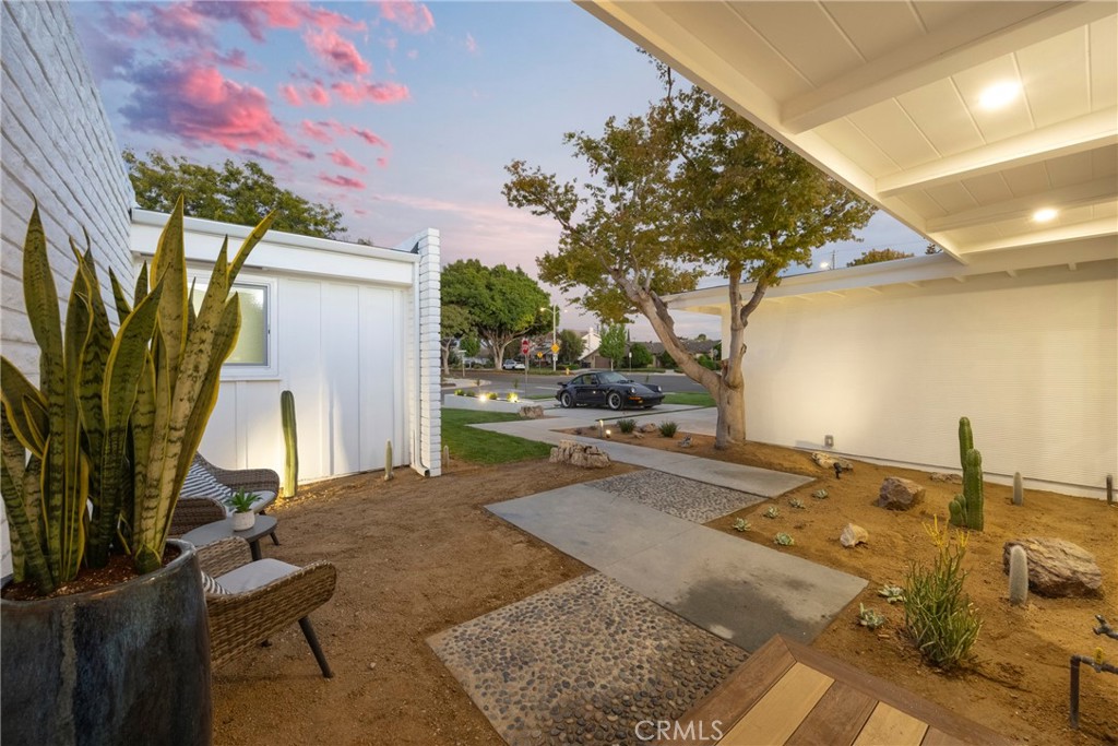 3391 Rossmoor Way