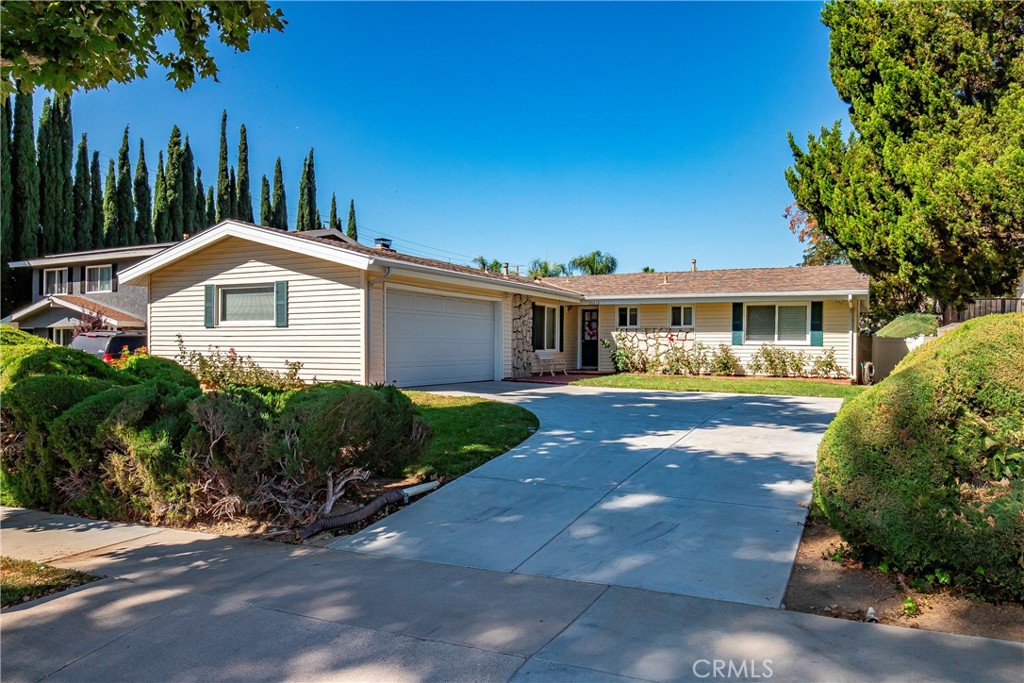 26618 Whispering Leaves Drive