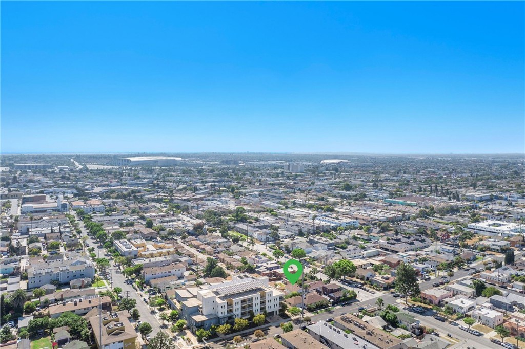 We are proud to present an exceptional investment opportunity in one of Los Angeles' most exciting and fast-growing neighborhoods. This property is in excellent condition, having been completely gutted and renovated, with significant upgrades including wall insulation, dual-pane windows, and more. Delivered completely vacant, it’s a rare find for investors or owner-users looking for a seamless transition into a fully improved building. With a desirable unit mix of (2) 2-bedroom/1-bath and (2) 1-bedroom/1-bath units, this property offers flexibility and strong rental potential. Situated in a prime location, just minutes from SoFi Stadium, the Intuit Dome, and future venues for the 2028 Olympics, this is a strategic long-term asset in a dynamic area on the rise.