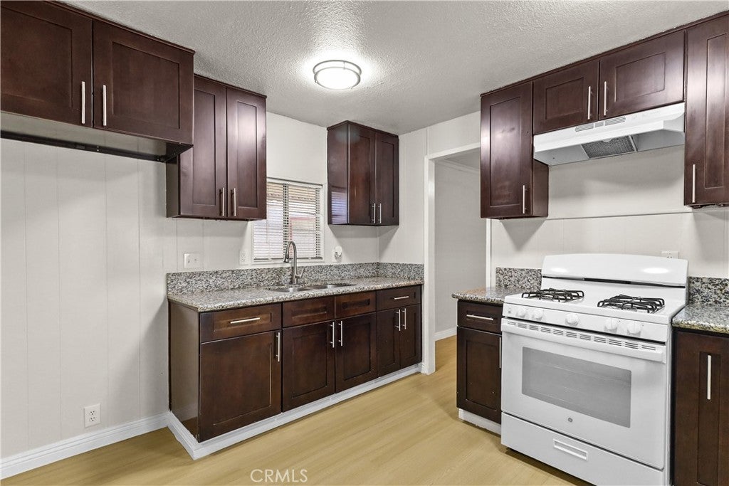 22838 Bear Valley Road 63
