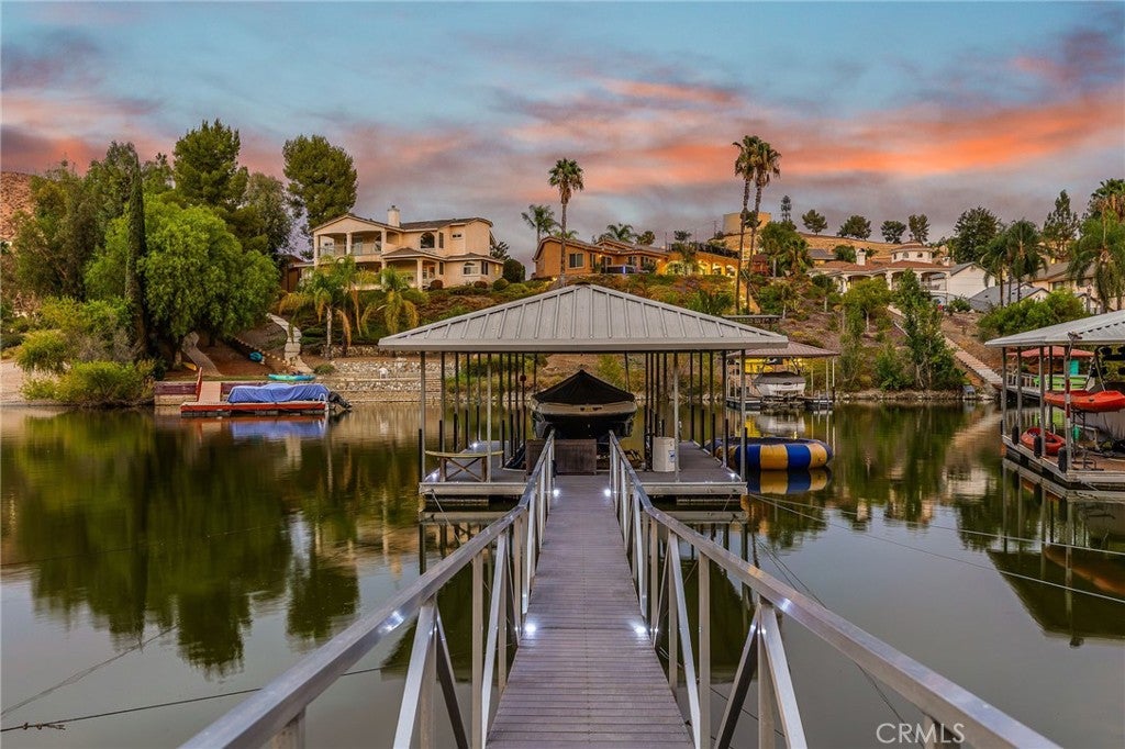 22084 San Joaquin W