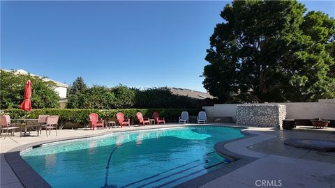 Photo of 18435 Fortuna Lane, Victorville, CA 92395 (MLS # DW26105025)