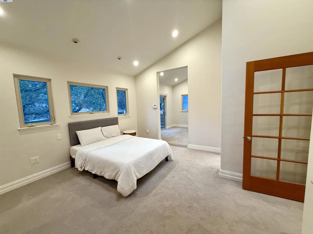 SEQUOYAH - Residential