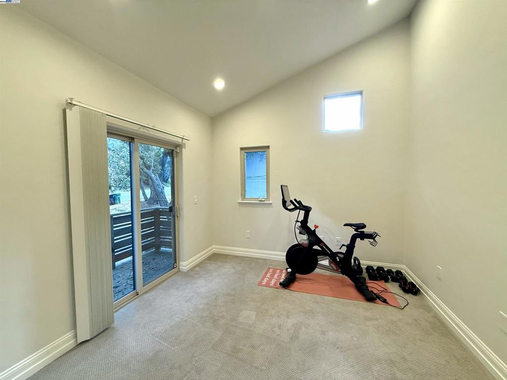 SEQUOYAH - Residential