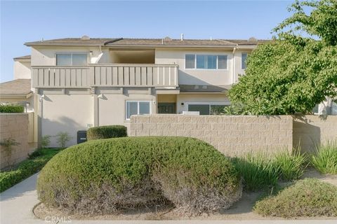 Photo of 5114 W 1st Street #C, Santa Ana, CA 92703 (MLS # PW25247727) Photo of 5114 W 1st Street #C, Santa Ana, CA 92703 (MLS # PW25247727)