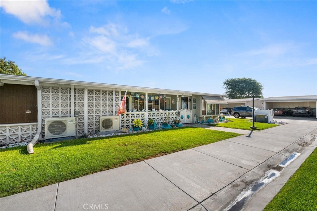 1641 Monterey Rd M2-18A