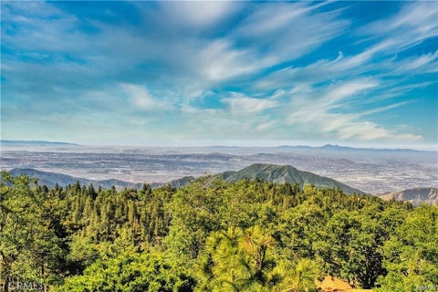 Photo of 0 Lot 246 Ferndale Dr, Running Springs, CA 92382 (MLS # IG26208482)