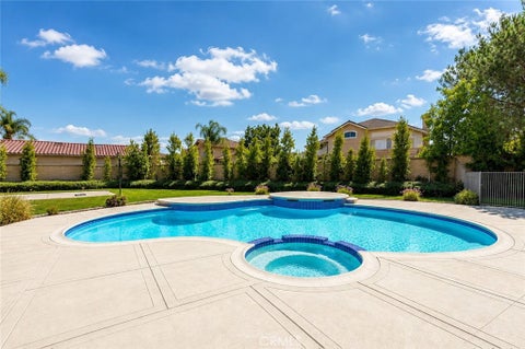 Photo of 24410 Via Lomas De Yorba E, Yorba Linda, CA 92887 (MLS # OC26126251)