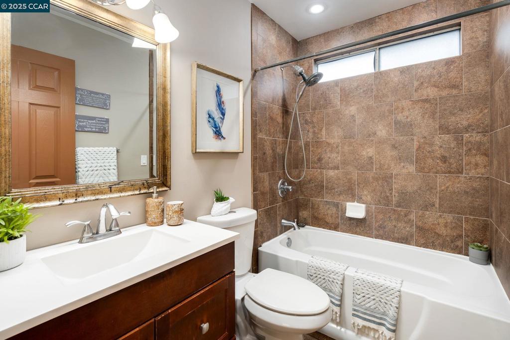 CRAWFORD VILLAGE - Residential