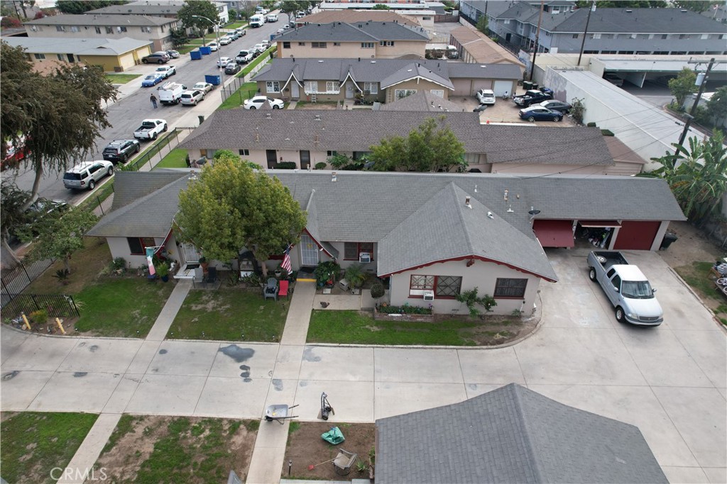 1163 N Mayfair Avenue