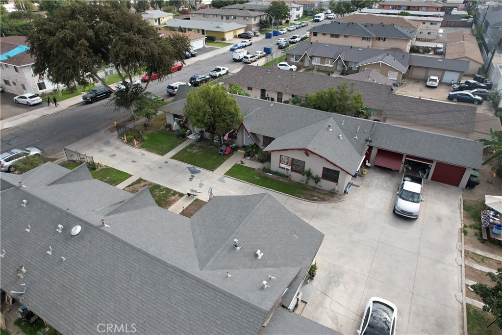 1163 N Mayfair Avenue