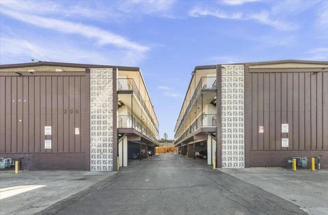 200 Dumbarton Avenue Redwood City CA 94063