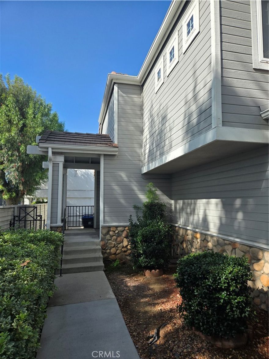 This is a great opportunity to LEASE a beautiful, charming and cozy townhouse that rarely come up on the market. This two-story floor plan residency features 3 full bedrooms and 2.5 bathrooms and a family room with vaulted ceiling. The Master bedroom Suite has vaulted ceilings, a ceiling fan, a grand end suite bath with double sinks and a walk-in closet. Also, on the second floor, there are 2 spacious full bedrooms with ceiling fans, mirrored closet doors and a full hall bath with shower in tub. Also, on the second floor the hallway has recessed lighting with a large linen pantry. A spacious backyard with plenty of space to entertain family or friends. Down stairs has a good size kitchen with recessed lighting, with a breakfast bar and with plenty of cabinets' space. This home also has it's own inside laundry room right off the entrance of the attached 2 car garage that has a newer genie garage door system. Upgraded dual pane windows throughout and newer energy-efficient air conditioner and furnace unit. The Parc San Dimas Community offers a large community private pool and spa along with a mini-park which is perfect setting for picnics. Parc San Dimas is within walking distance to fine restaurants, shopping centers, library and the history San Dimas downtown.