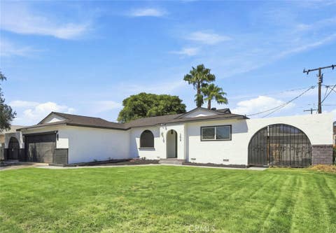 Photo of 358 S Pampas Ave, Rialto, CA 92376 (MLS # WS26166660)