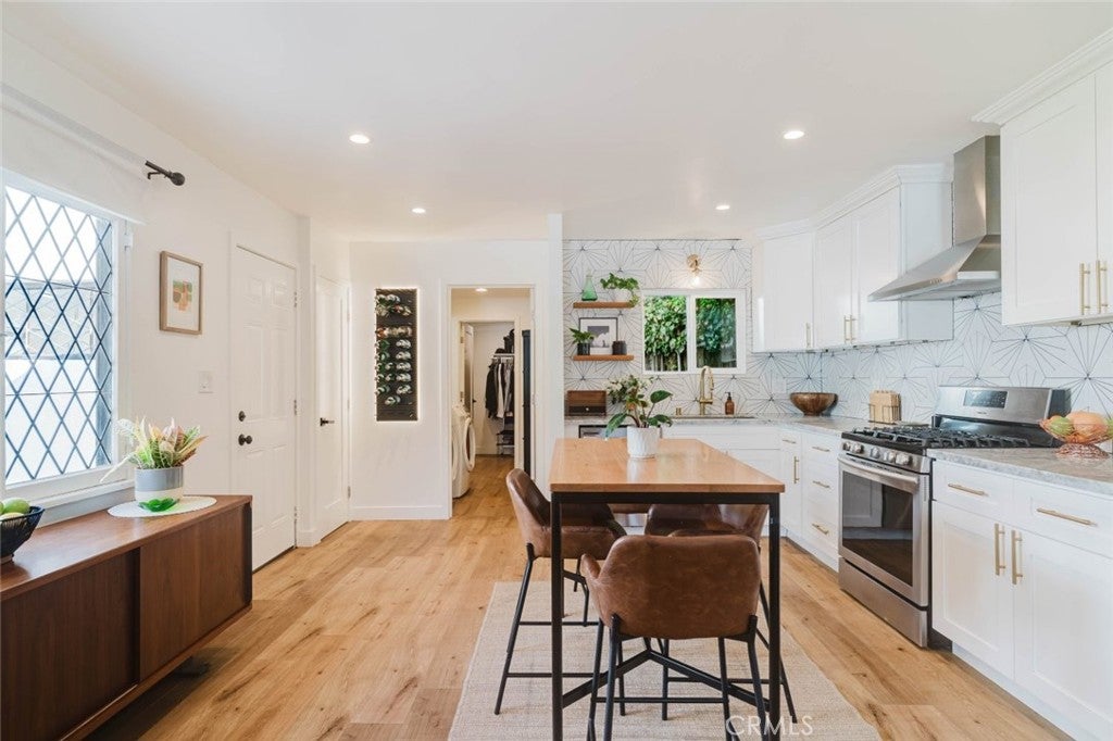 3047 Prospect Avenue