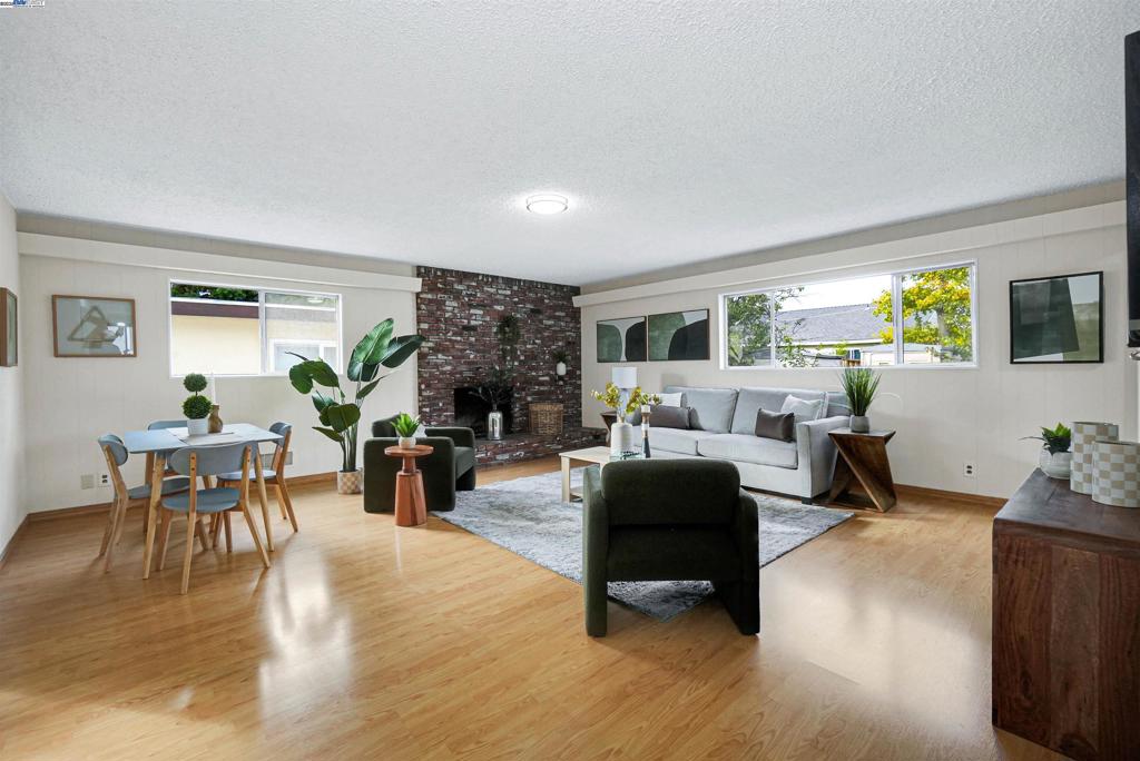 WINTON GROVE - Residential