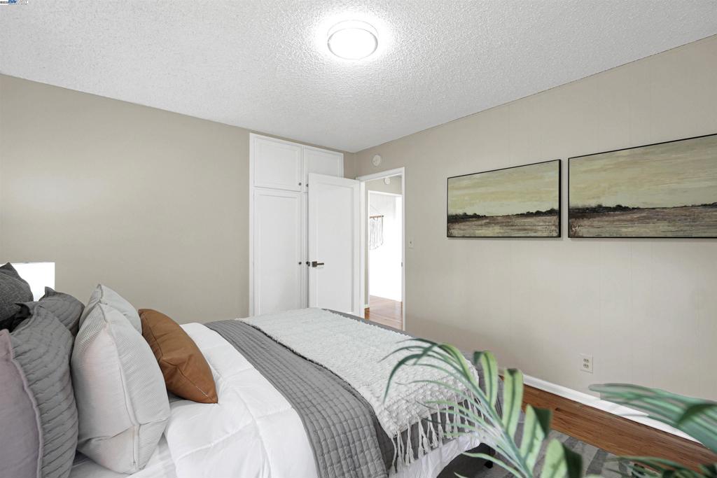 WINTON GROVE - Residential