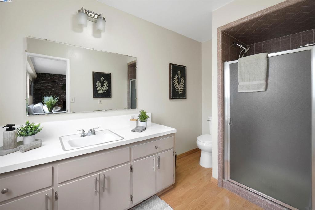 WINTON GROVE - Residential