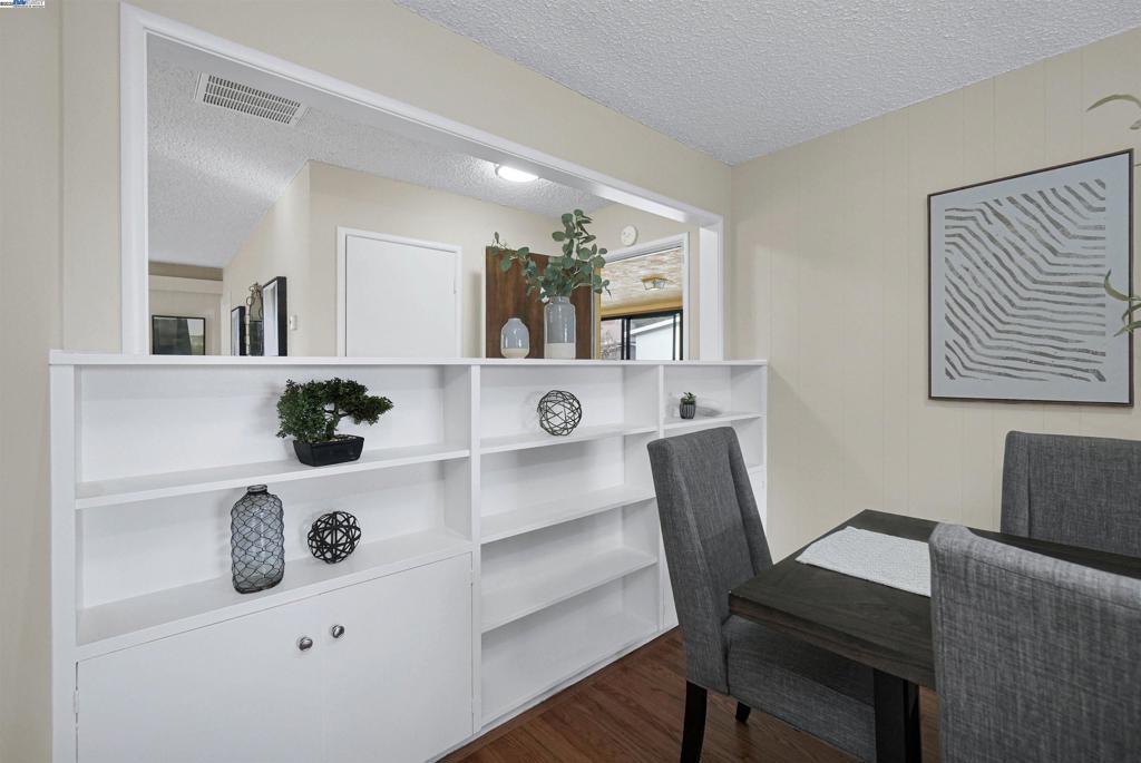 WINTON GROVE - Residential