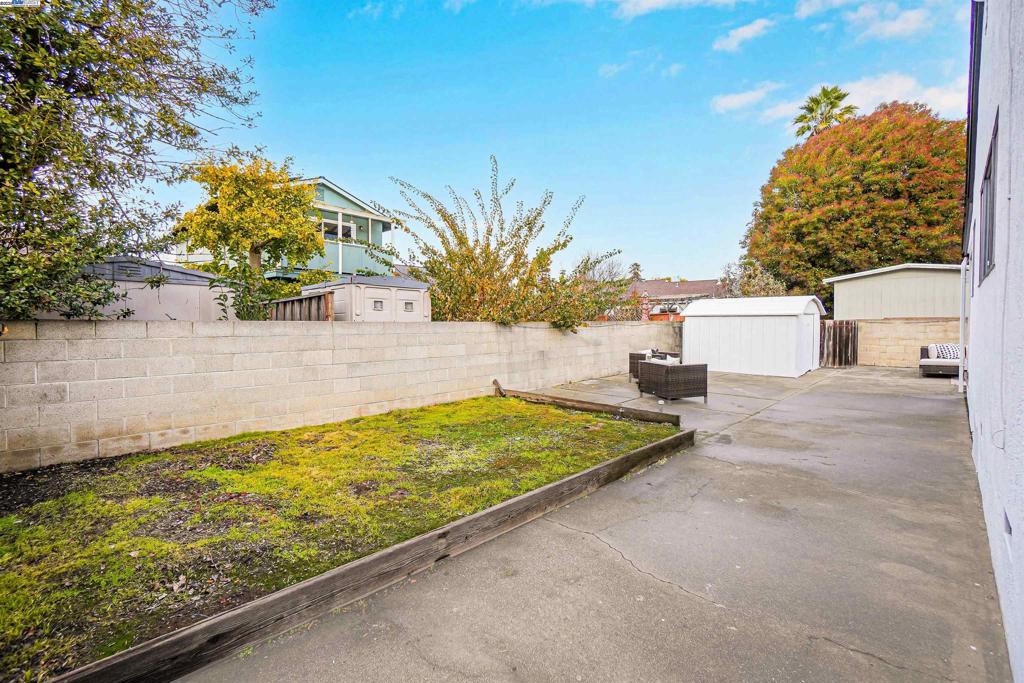 WINTON GROVE - Residential