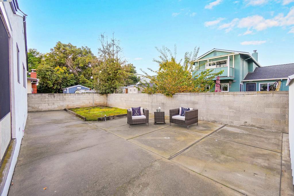 WINTON GROVE - Residential