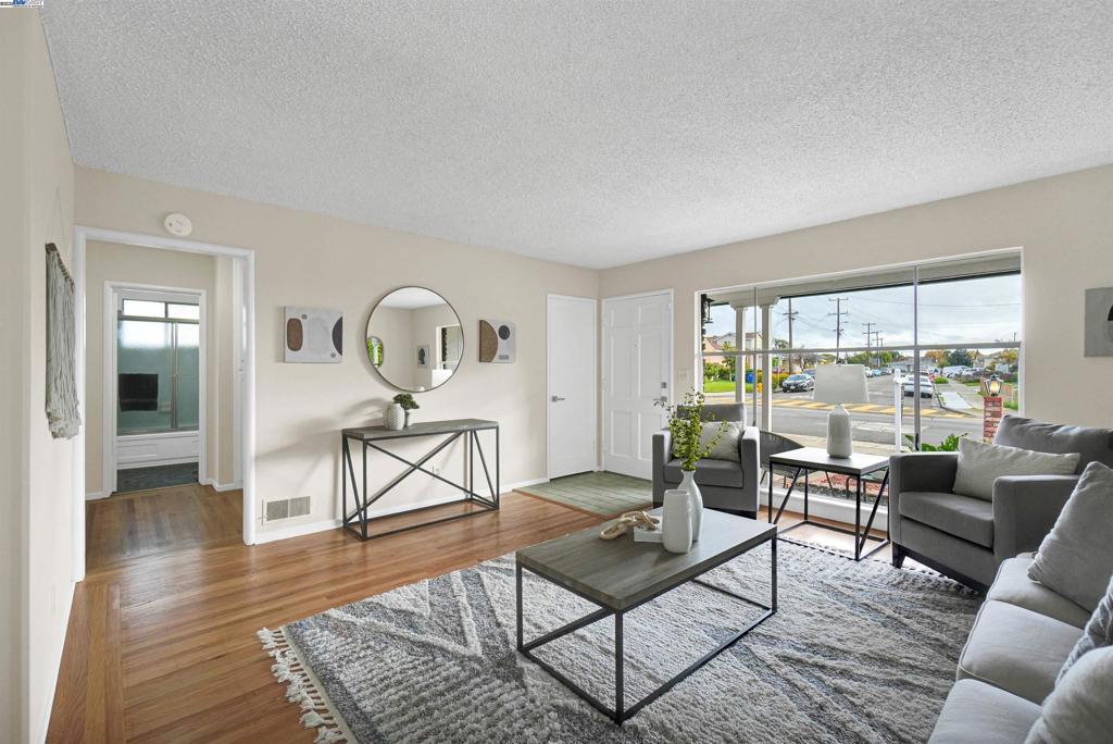 WINTON GROVE - Residential