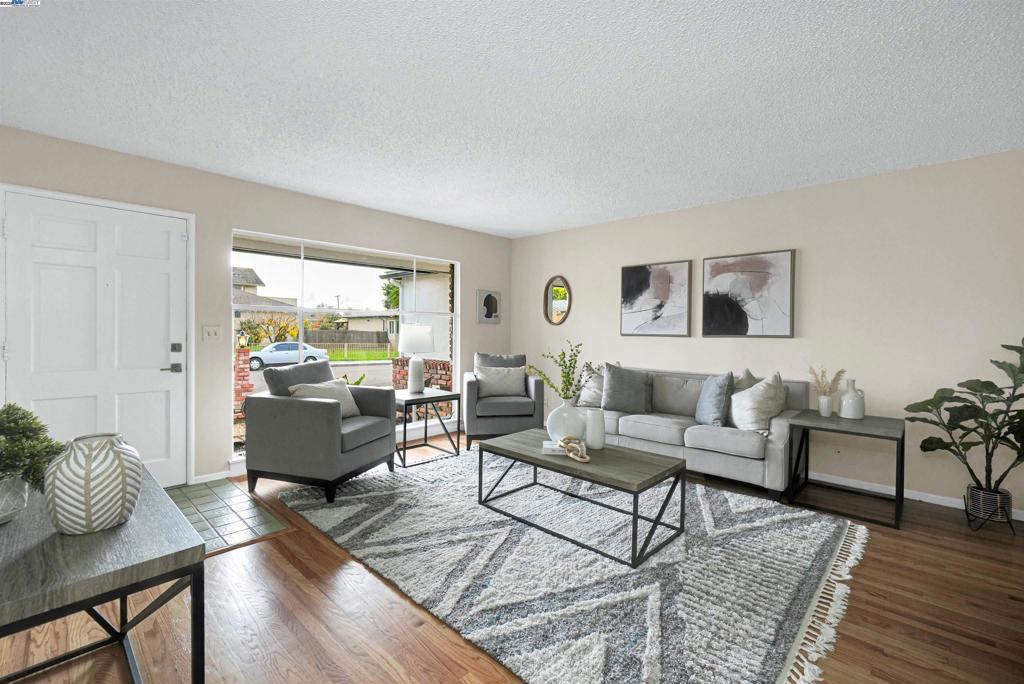 WINTON GROVE - Residential