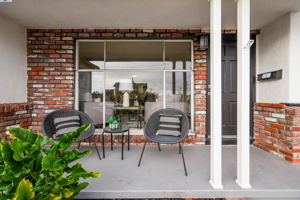 WINTON GROVE - Residential