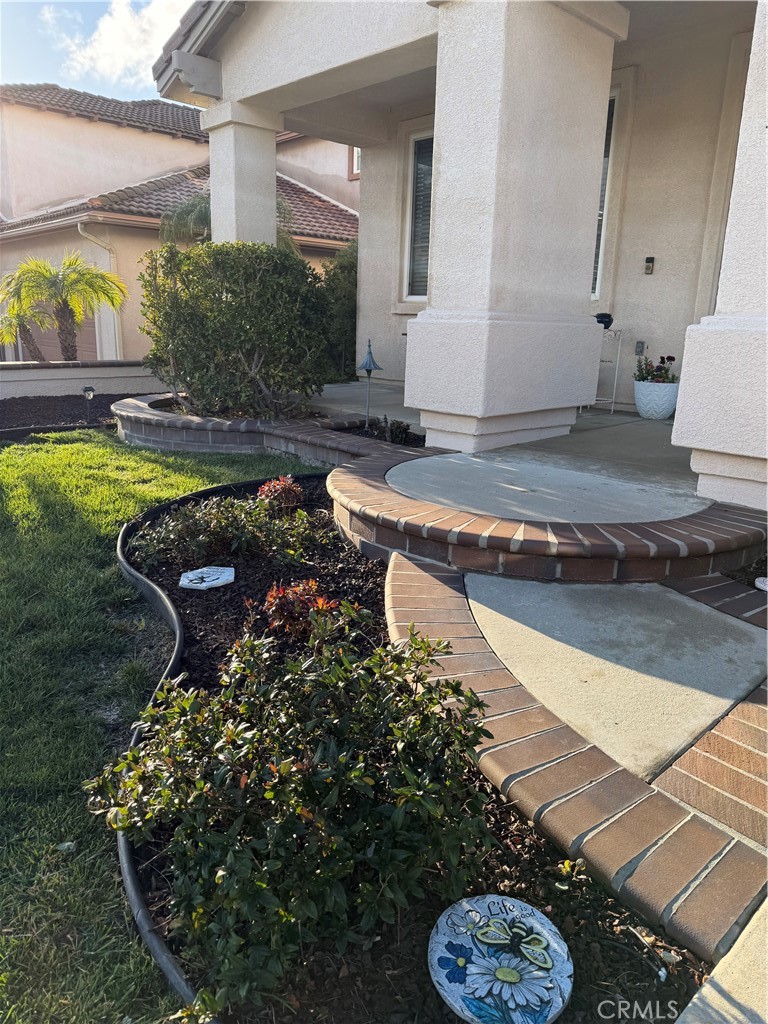 30816 Point Woods Court