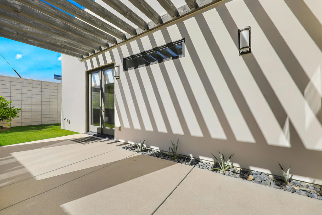 La Quinta Cove - Residential