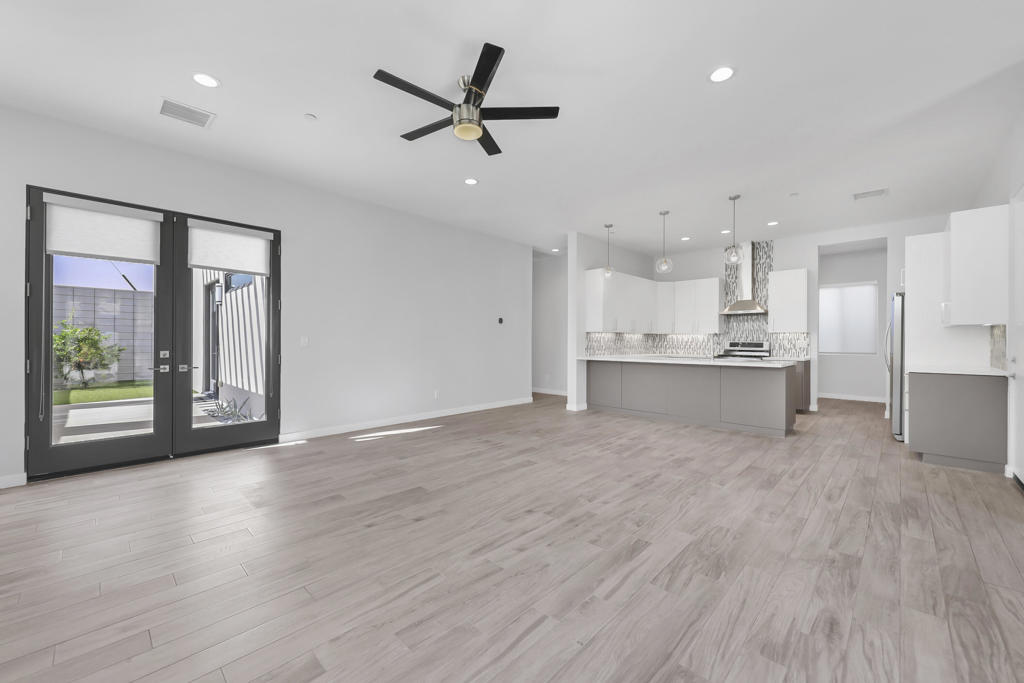 La Quinta Cove - Residential