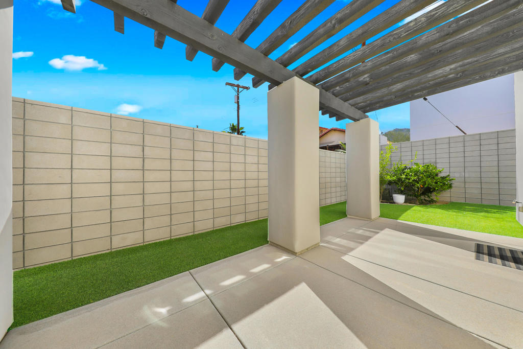 La Quinta Cove - Residential