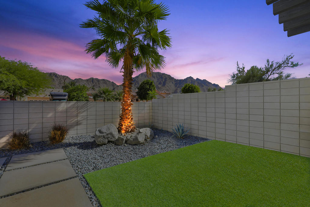 La Quinta Cove - Residential