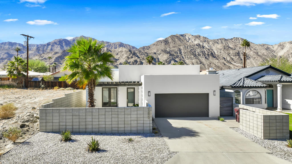 La Quinta Cove - Residential