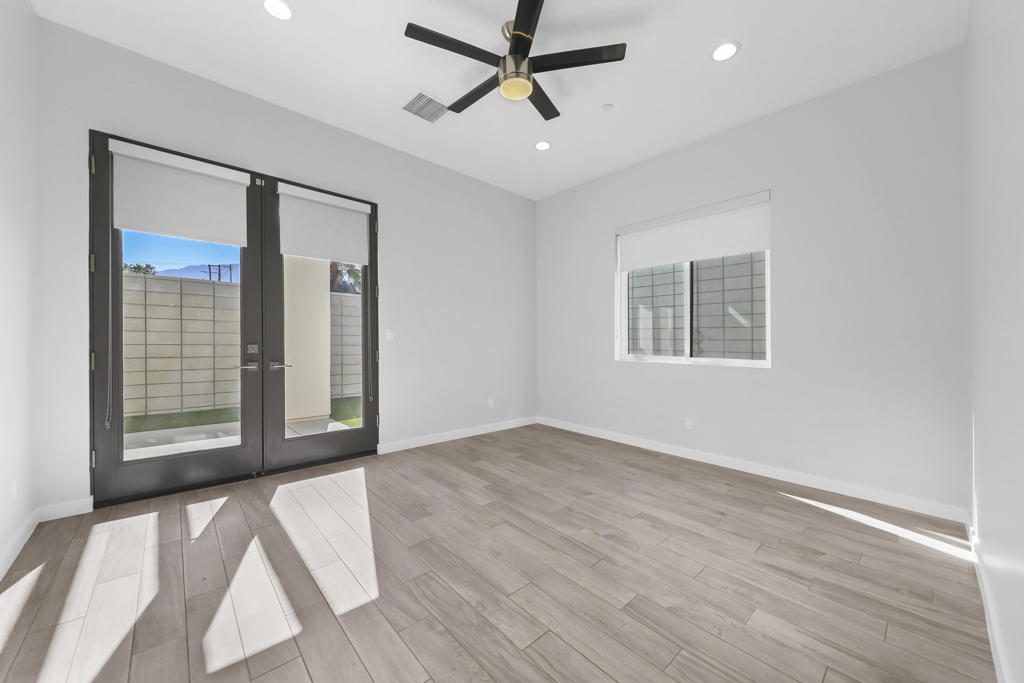 La Quinta Cove - Residential