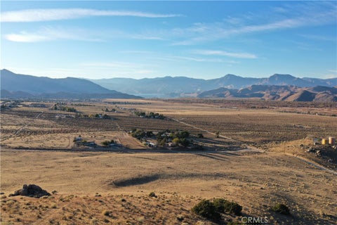 Photo of 0 Buck Rd & Hillview Acres Rd, Weldon, CA 93283 (MLS # SR26227530)