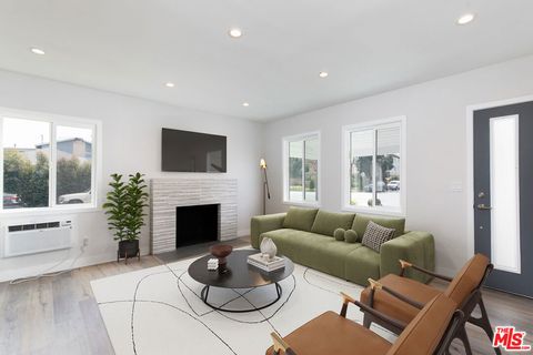 Photo of 3872 Bentley Avenue, Culver City, CA 90232 (MLS # 25628965)