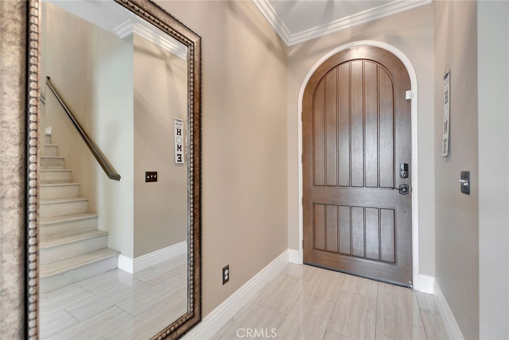 4330 Altivo Lane
