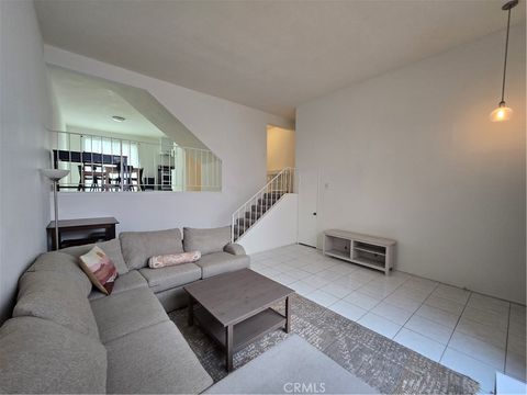 Photo of 1528 Berkeley St, Santa Monica, CA 90404 (MLS # SC26086783)