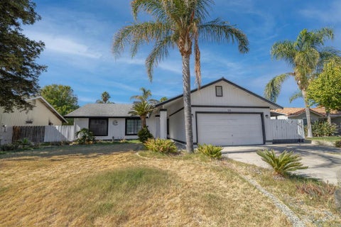 Photo of 515 N Santa Monica Street, Los Banos, CA 93635 (MLS # ML82065113)