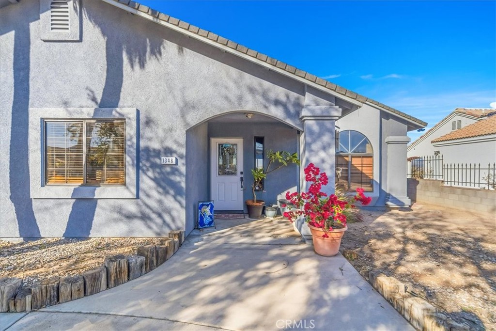 1348 Redwood