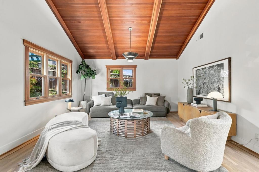 2304 Casa Bona Avenue