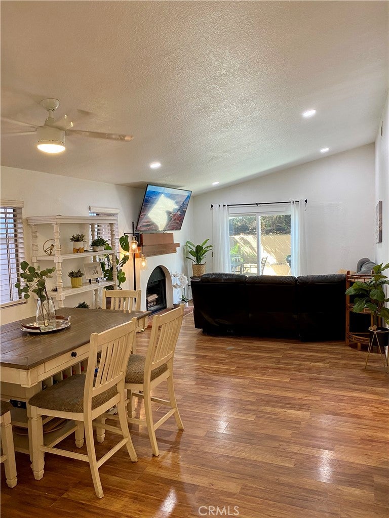 1837 De Carmen Drive